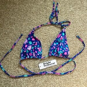 Bright swimwear bikini top - NWT